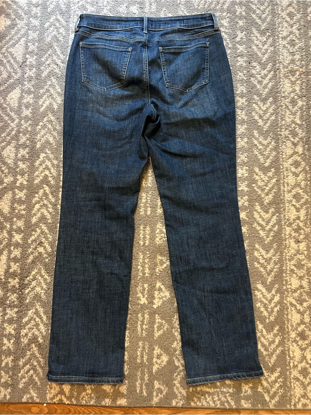 NYDJ Marilyn Straight Leg Jeans with lift x tuck technology size 10 (AA110) - Picture 7 of 10